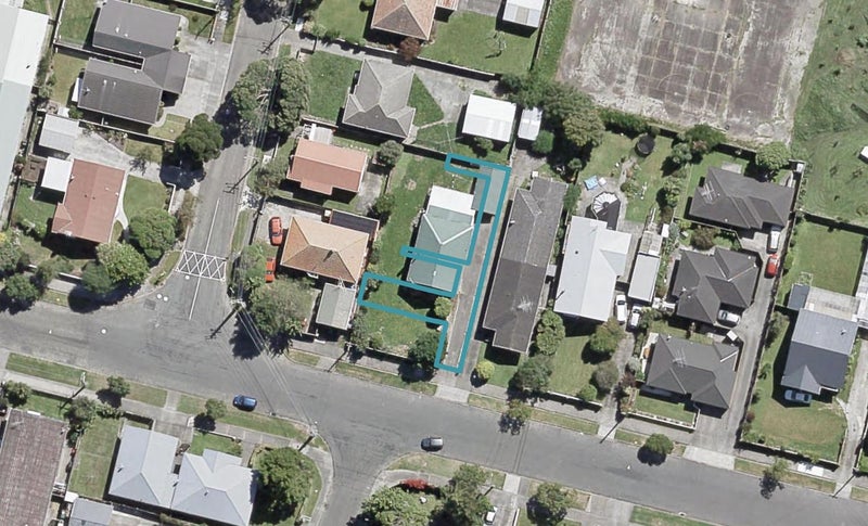 2/23 Porutu Street, Fairfield, Lower Hutt - Carousel 1