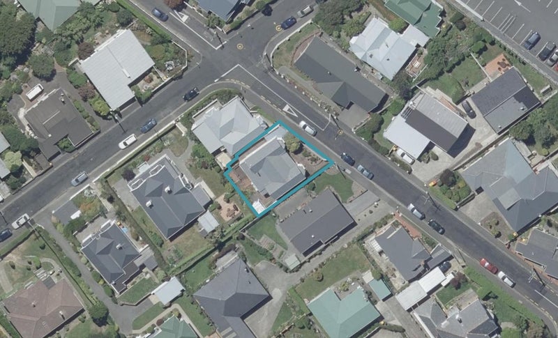9 Hereford Street, Roslyn, Dunedin - Carousel 1