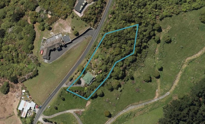96 Parakiore Road, Whangarei - Carousel 1