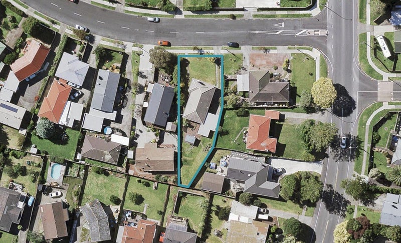 53 Larne Avenue, Pakuranga Heights, Auckland - Carousel 1
