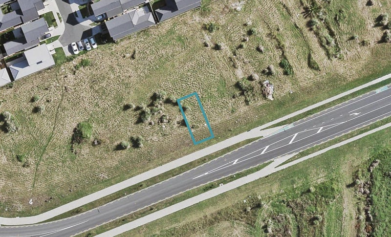 78 Kauri Heart Avenue, Takanini, Auckland - Carousel 1