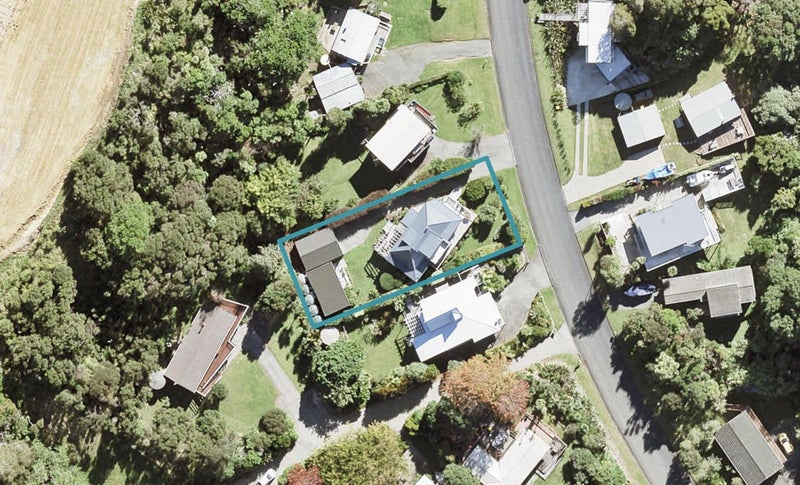 15 Whitmore Road, Tāwharanui Peninsula, Matakana - Carousel 1