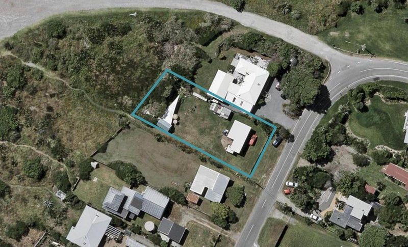 3 Rodney Avenue, Te Horo Beach - Carousel 1