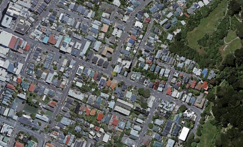 65 Majoribanks Street, Mount Victoria, Wellington - Carousel 1