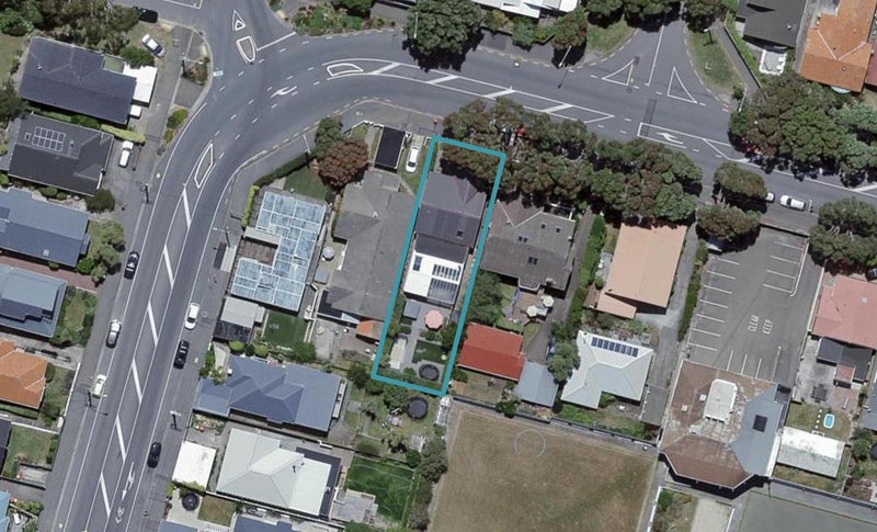 6 Dundas Street, Seatoun, Wellington - Carousel 1