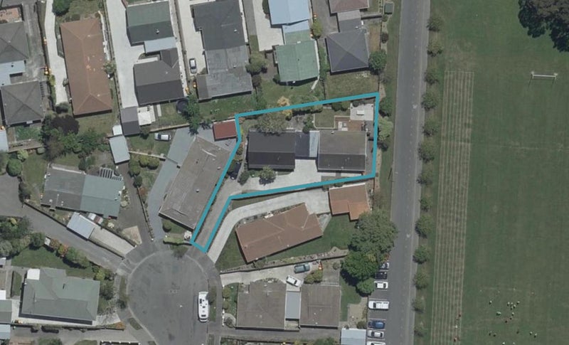 2/18A Omega Place, Casebrook, Christchurch - Carousel 1