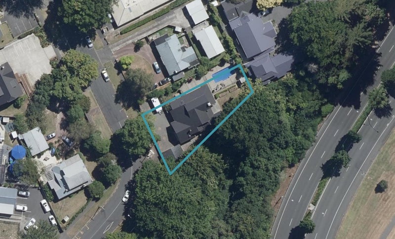 23 Hammond Street, Hamilton Central, Hamilton - Carousel 1