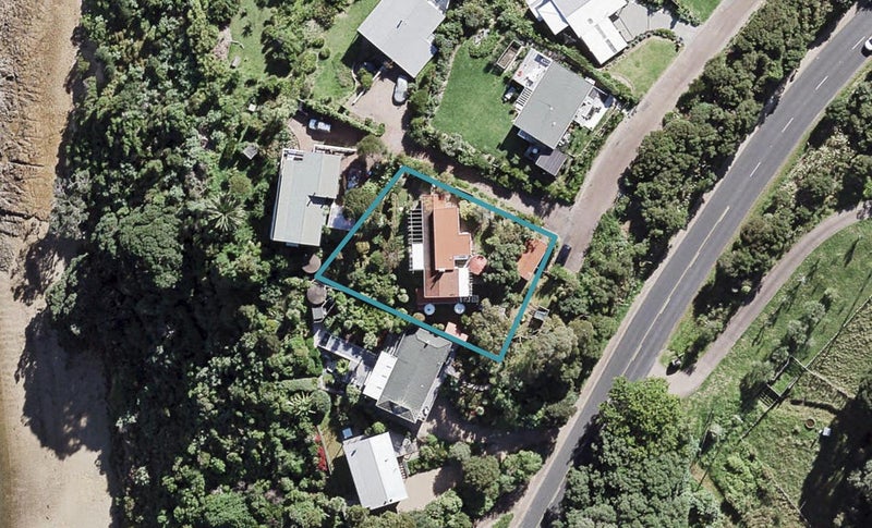 95 Donald Bruce Road, Surfdale, Waiheke Island - Carousel 1