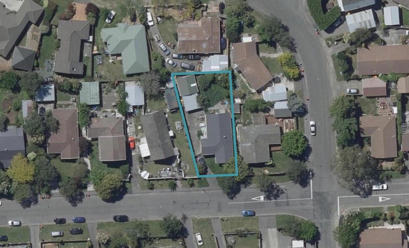 24 Laing Crescent, Heathcote Valley, Christchurch - Carousel 1
