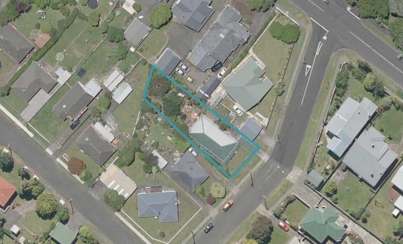 20 Selwyn Crescent, College Estate, Whanganui - Carousel 1