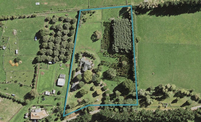 29 Norfolk King Drive, Pukekohe - Carousel 1