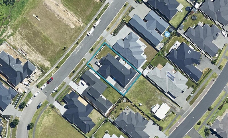 10 Glenpark Crescent, Bethlehem, Tauranga - Carousel 1