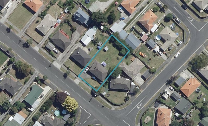 19 Odette Street, Bader, Hamilton - Carousel 1