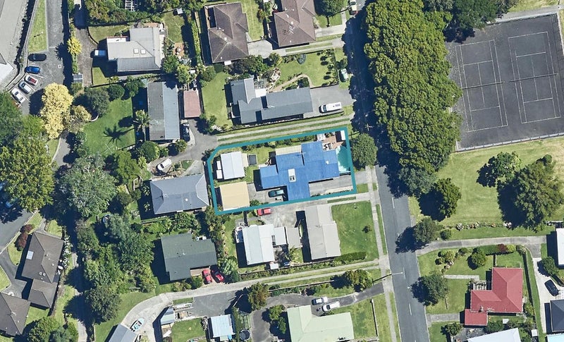 13 Hall Road, Matua, Tauranga - Carousel 1