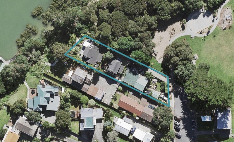 3/64 Rambler Crescent, Beach Haven, Auckland - Carousel 1