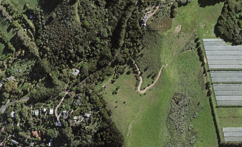 109 Sea View Road, Ostend, Waiheke Island - Carousel 1