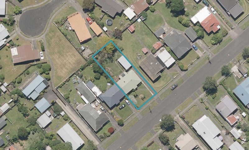 19 Kitchener Street, Whanganui East, Whanganui - Carousel 1