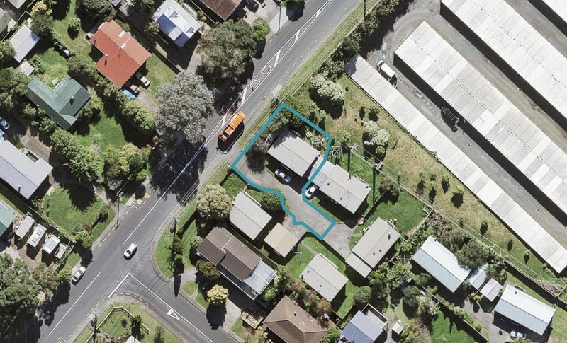 115 Hepburn Road, Glendene, Auckland - Carousel 1