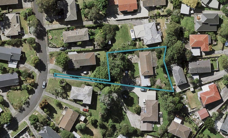 13 Kerria Place, Sunnynook, Auckland - Carousel 1