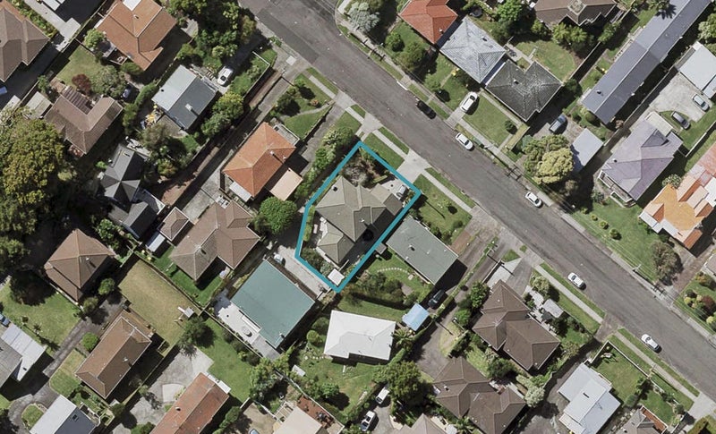 28 Corunna Road, Milford, Auckland - Carousel 1