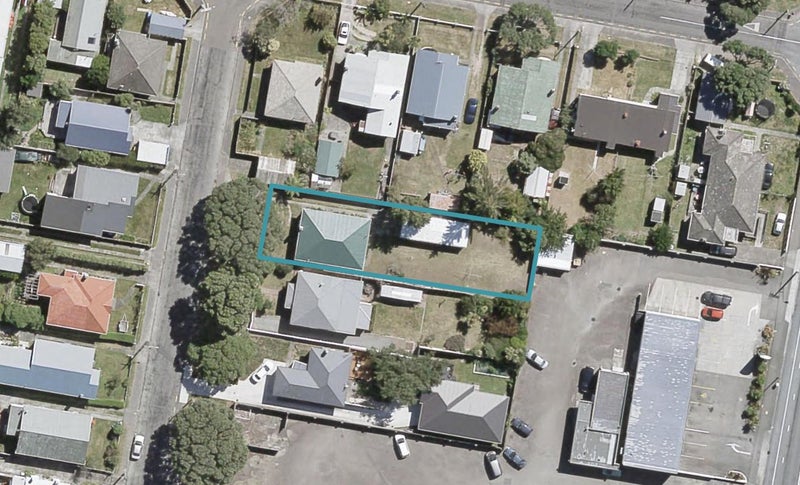 10 Pitt Street, Moera, Lower Hutt - Carousel 1