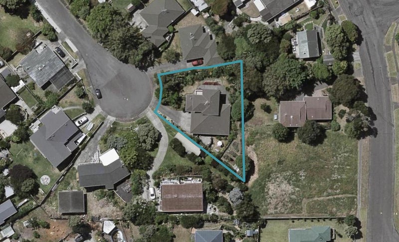 5 Lindale Grove, Waikanae Beach, Waikanae - Carousel 1