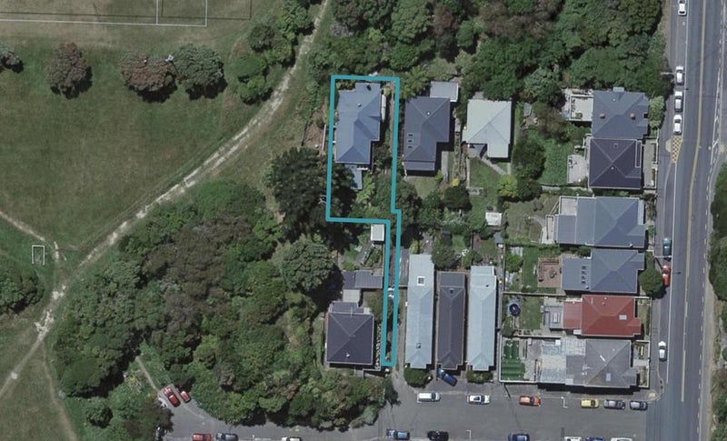 74 Te Wharepouri Street, Berhampore, Wellington - Carousel 1