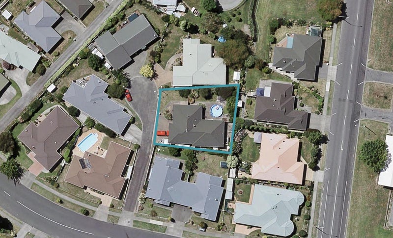 29 Auckland Road, Greenmeadows, Napier - Carousel 1