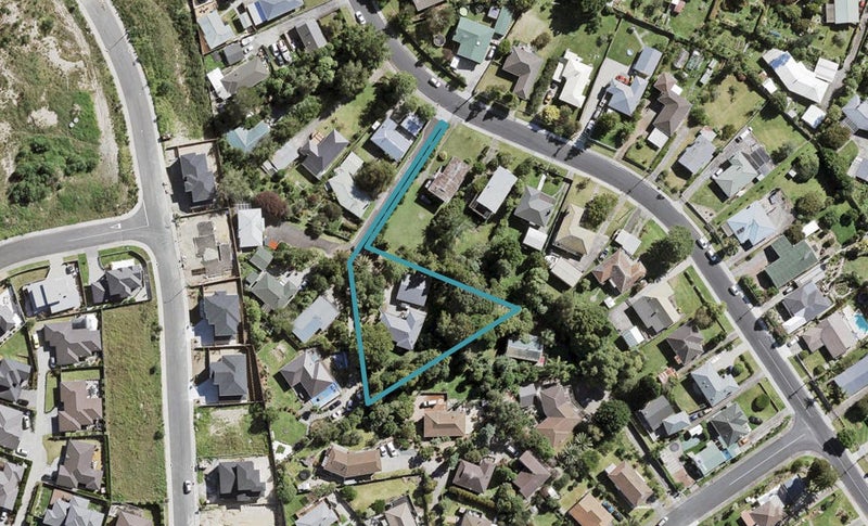 37 Ranui Avenue, Ranui, Auckland - Carousel 1