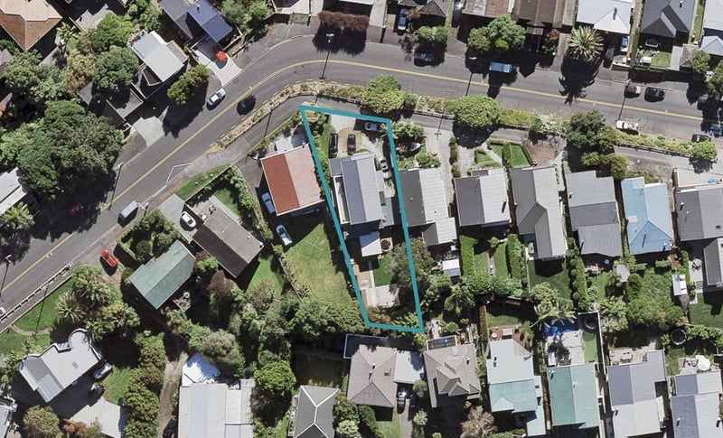 38 Tuarangi Road, Grey Lynn, Auckland - Carousel 1