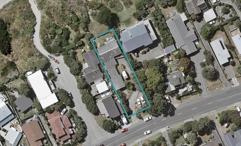 203 Manly Street, Paraparaumu Beach, Paraparaumu - Carousel 1