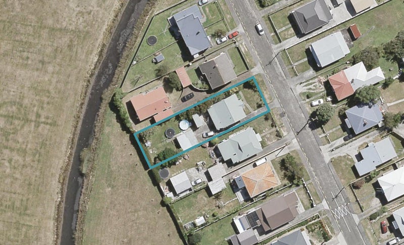 32 York Street, Moera, Lower Hutt - Carousel 1