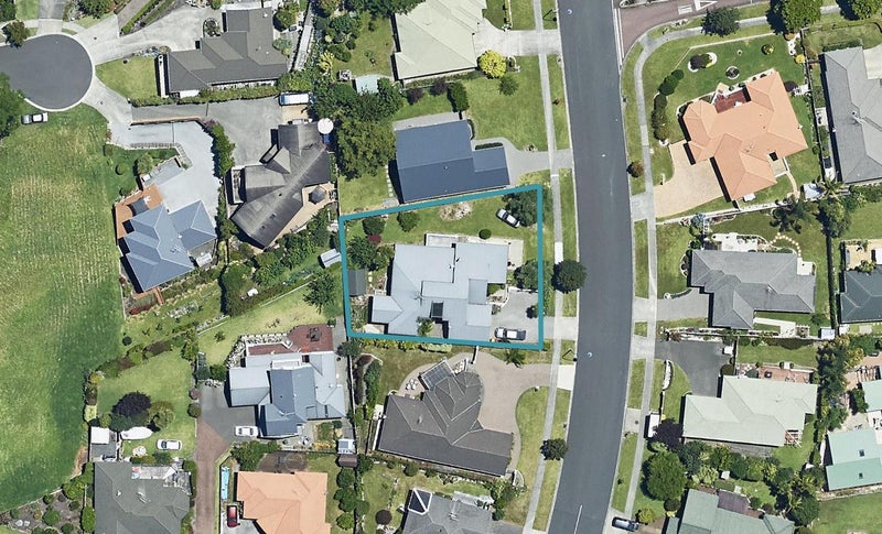 73 Sterling Gate Drive, Bethlehem, Tauranga - Carousel 1