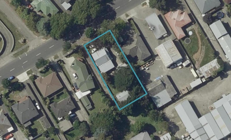 310 Tremaine Avenue, Takaro, Palmerston North - Carousel 1