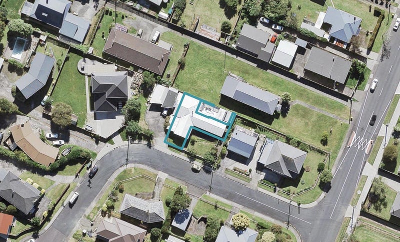 3B Scanlen Terrace, Kelston, Auckland - Carousel 1