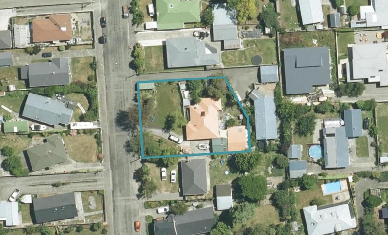 11 Glenroy Crescent, Springlands, Blenheim - Carousel 1