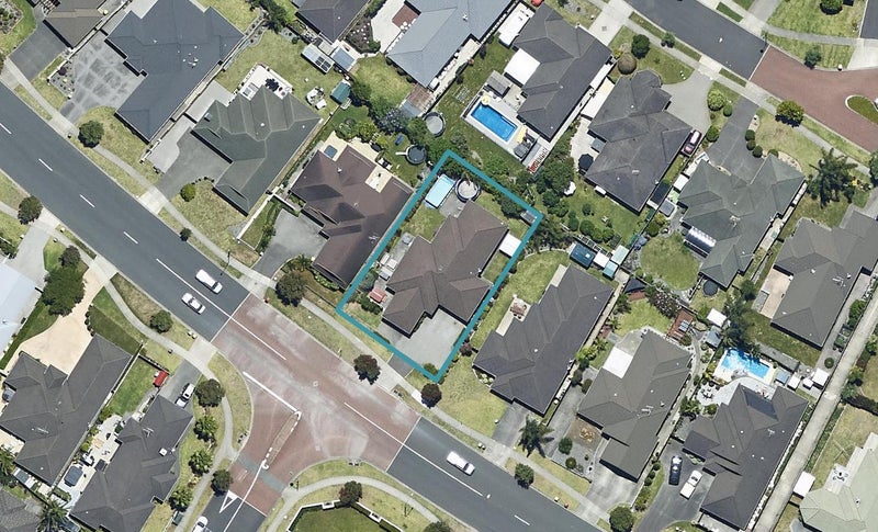 627 Gloucester Road, Papamoa Beach, Papamoa - Carousel 1