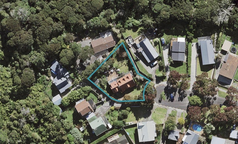 19 Houston Place, Bayview, Auckland - Carousel 1
