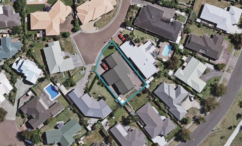 7 Cadogan Lane, Taradale, Napier - Carousel 1
