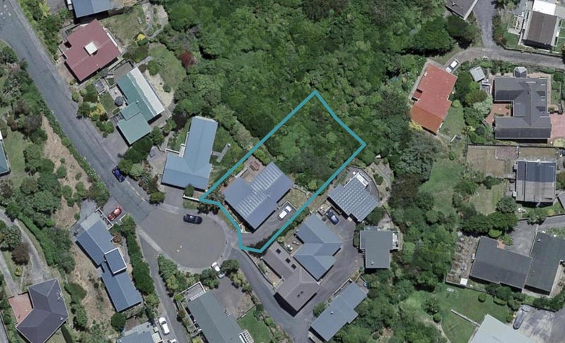 7 Atamira Close, Churton Park, Wellington - Carousel 1