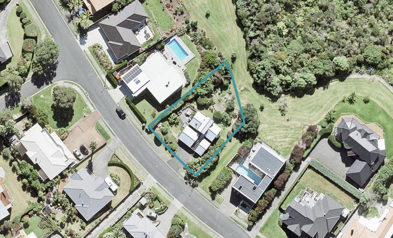 19 Clansman Terrace, Gulf Harbour, Whangaparaoa - Carousel 1
