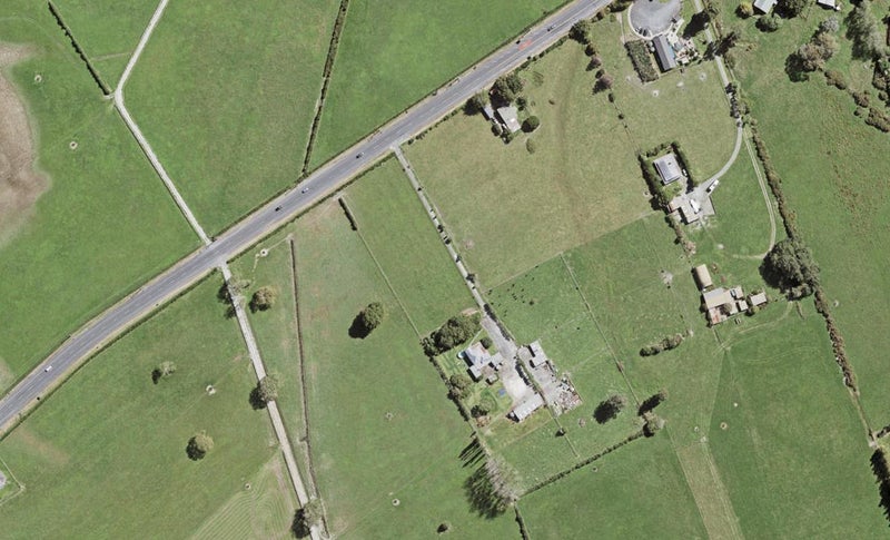 4 Nau Mai Road, Clevedon, Clevedon - Carousel 1