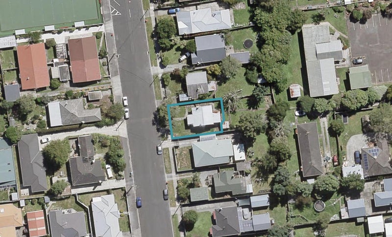 16B Exchange Street, Ebdentown, Upper Hutt - Carousel 1