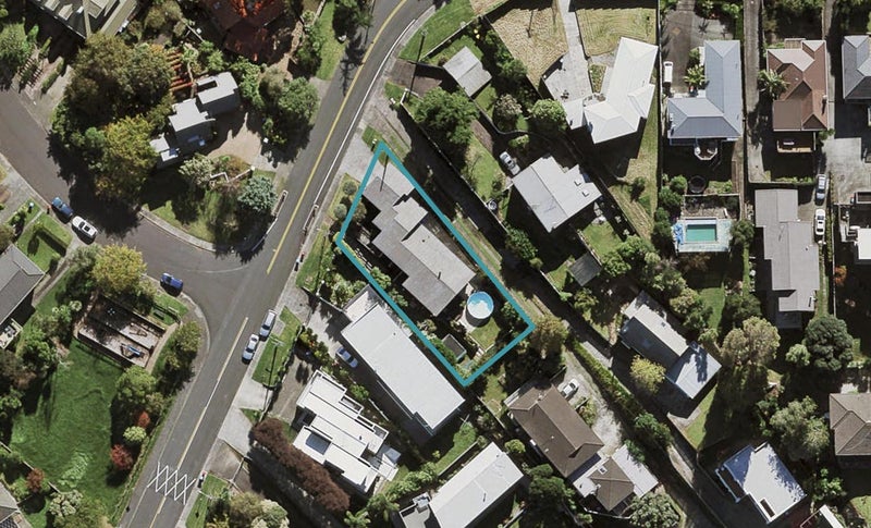 43 Frederick Street, Hillsborough, Auckland - Carousel 1