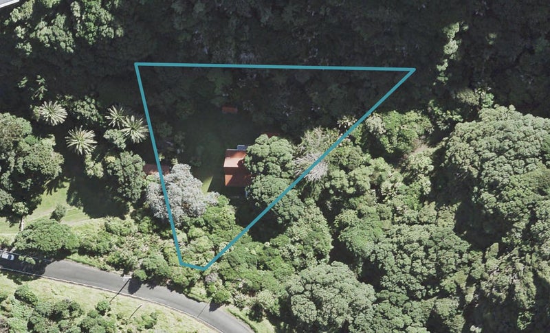 6 Lone Kauri Road, Karekare, Auckland - Carousel 1