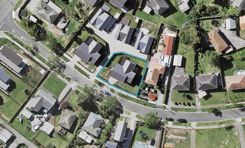 8 Melling Street, Glen Innes, Auckland - Carousel 1