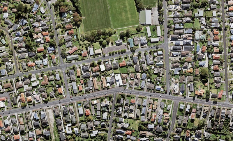 49D Exminster Street, Blockhouse Bay, Auckland - Carousel 1