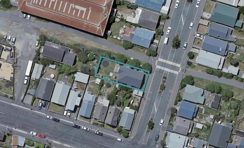 88 Ross Street, Lyall Bay, Wellington - Carousel 1