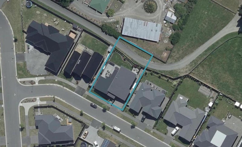 5 Kohunga Crescent, Bottle Lake, Christchurch - Carousel 1