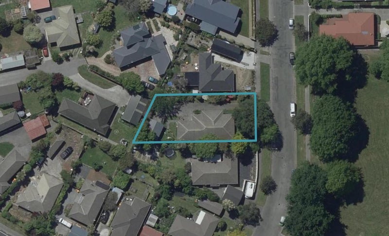 7 Remuera Avenue, Cashmere, Christchurch - Carousel 1